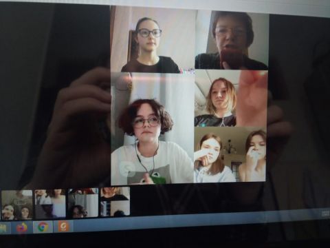 Kontynuacja nauczania w trybie online