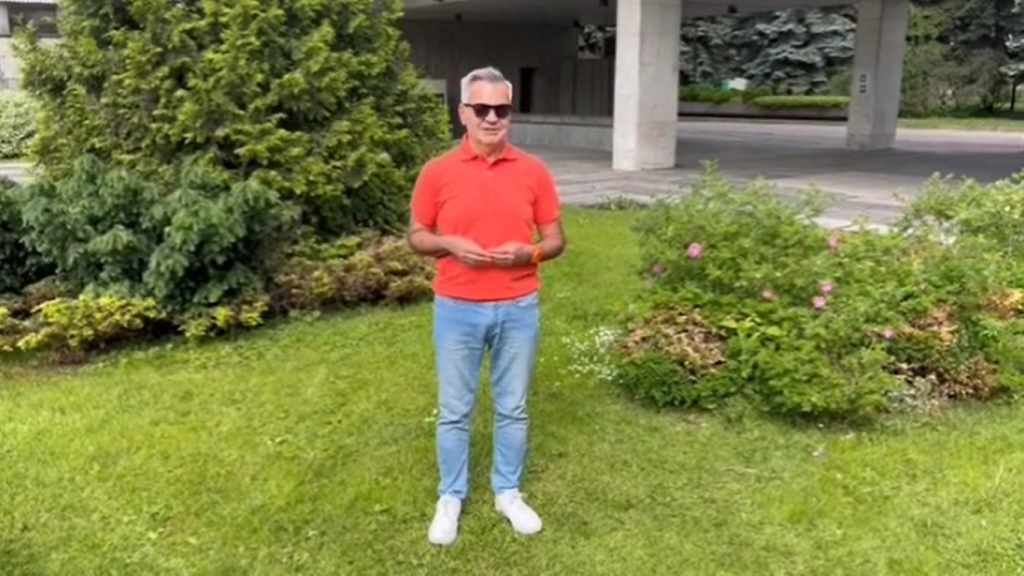 Życzenia Ambasadora Rzeczypospolitej Polskiej w Federacji Rosyjskiej Pana Krzysztofa Krajewskiego z okazji Dnia Dziecka i Dnia Rodziny.